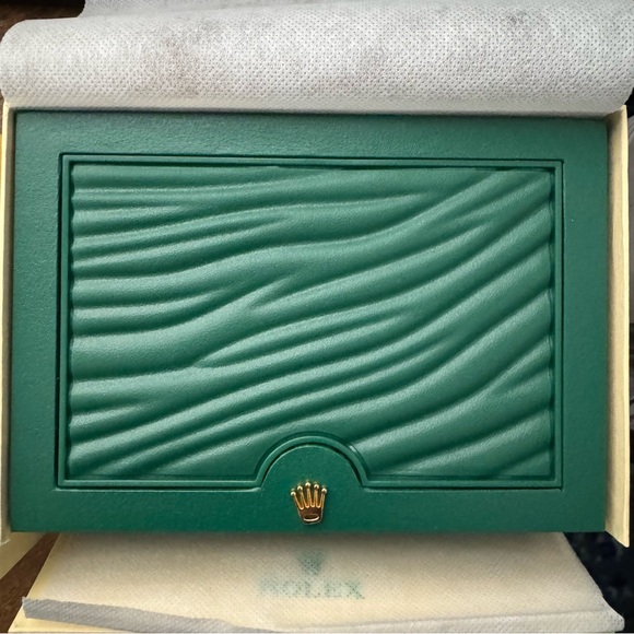 Rolex Style BATMAN Watch - Picture 2 of 4